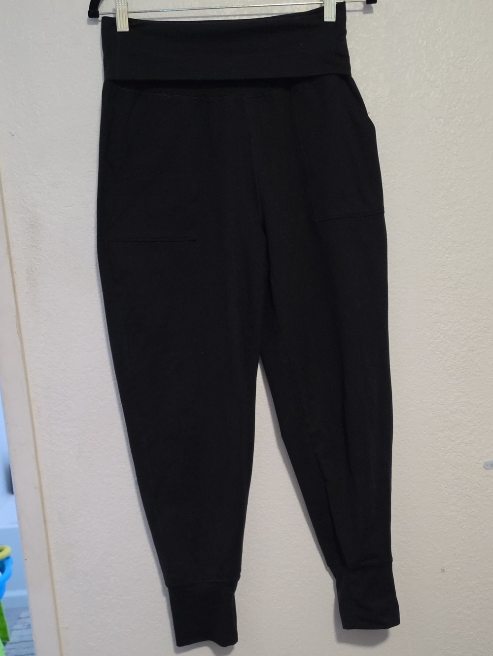 OffLine By aerie Black High-Waist Foldover Jogger Pants